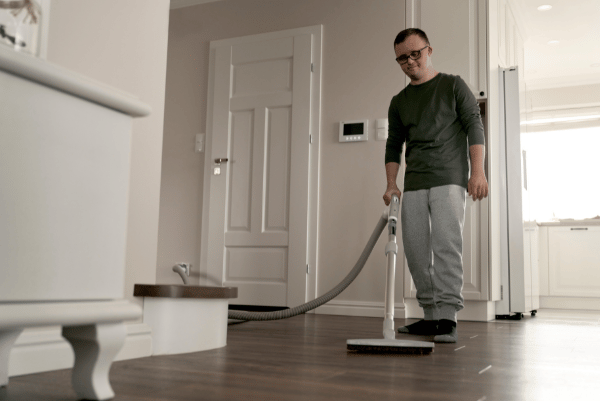 Central vacuum system and star ceiling lighting installation
